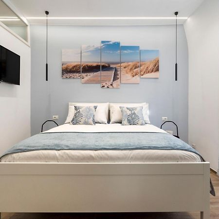 Dolci Coccole Small Suite A Bari Citta! Ngoại thất bức ảnh